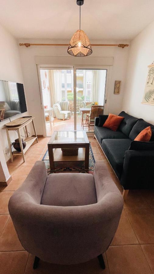 Beautiful 1 Bedroom Apartment In Albir El Albir Exterior foto