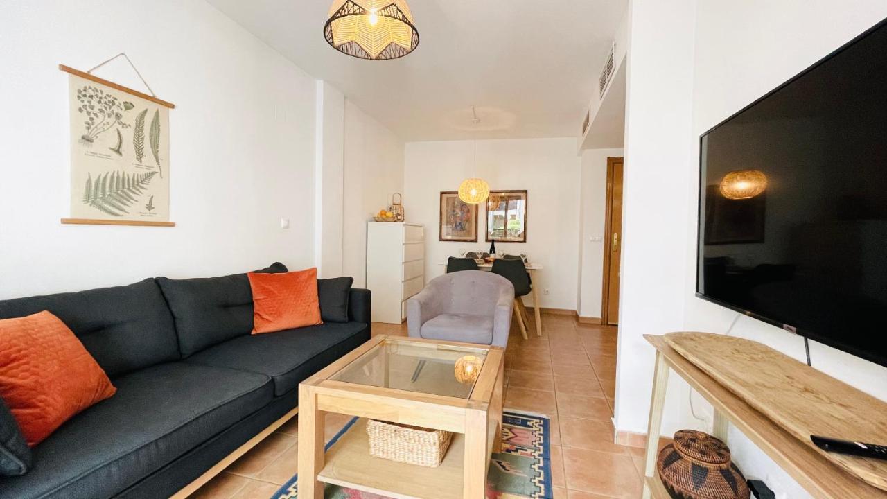 Beautiful 1 Bedroom Apartment In Albir El Albir Exterior foto